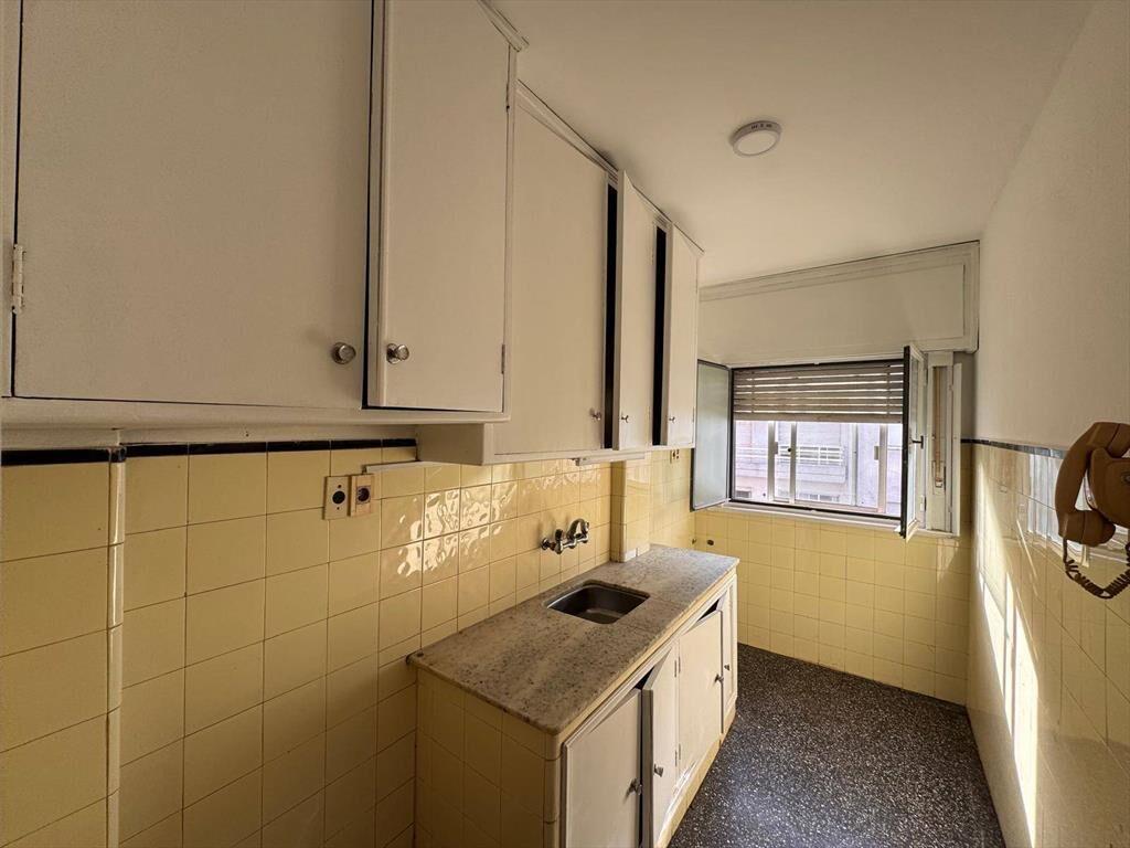 Alquiler de Apartamento en Francisco Caraballo con 2 dormito