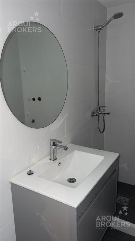 Venta local comercial en Tres Cruces - 001