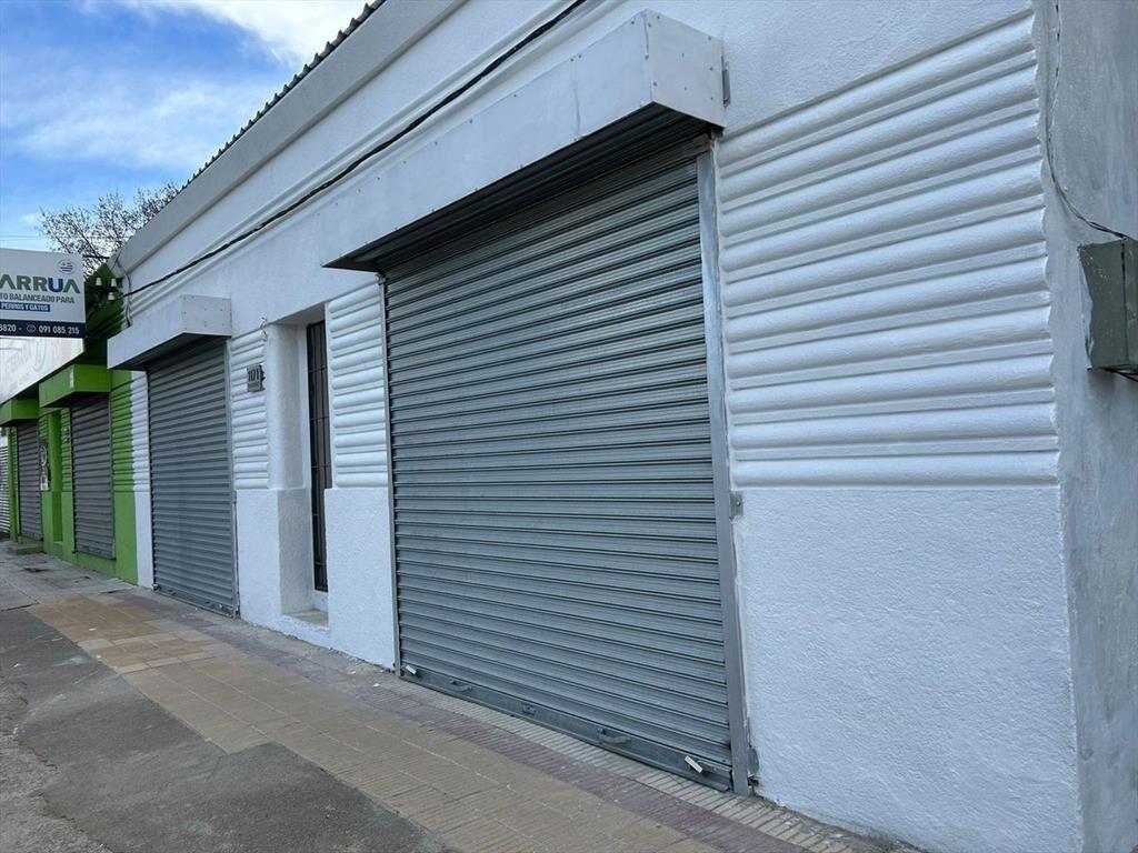 Se alquila local comercial en Av. Roosevelt, Pando