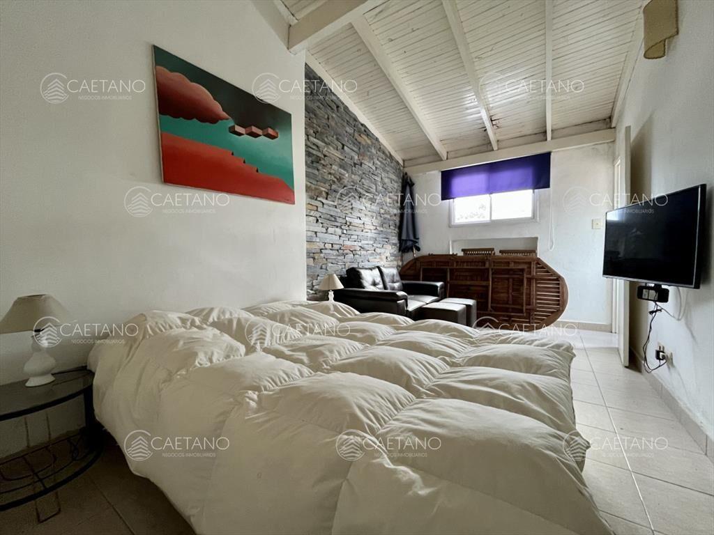 Apartamento en alquiler de 3 dormitorios