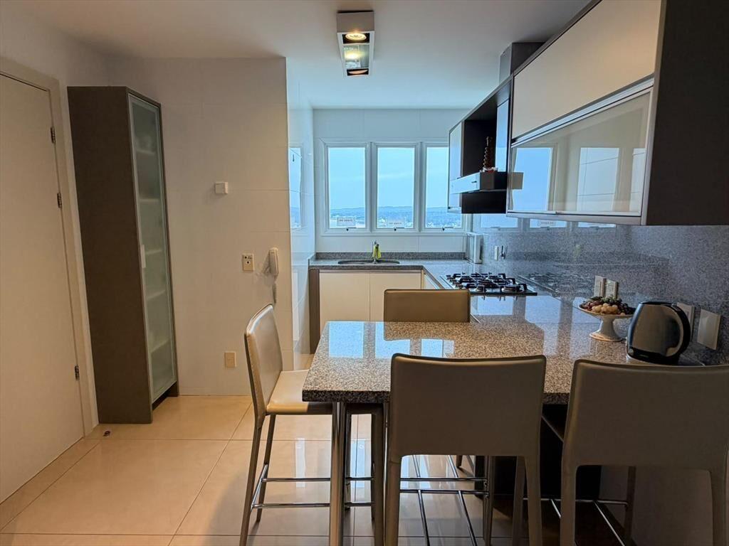 Alquiler temporal Penthouse con piscina en Playa Mansa