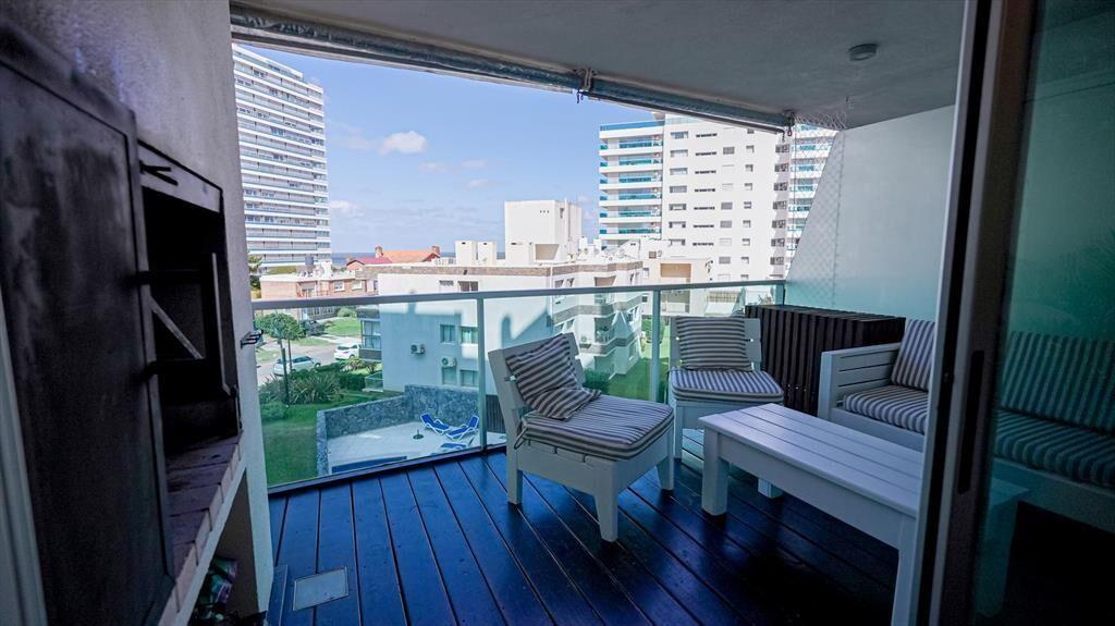 Alquiler temporada apartamento 3 dormitorios Aidy Grill Pun
