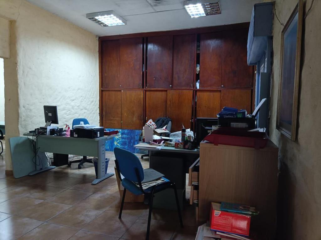 Local - Gran local casi 780 m2!! Zapican próximo  a Garibal