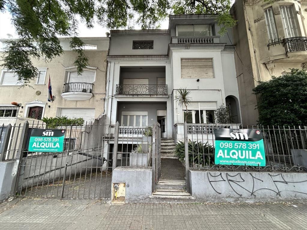 Venta local comercial y oficinas – Padrón único – Bv. Artig