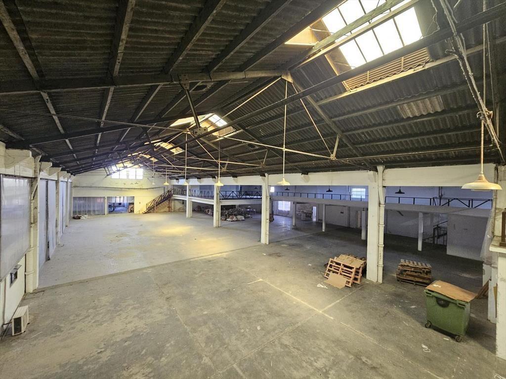 Baltasar Brum y Artigas, 3500 m2 construídos, 7000 m2 de te