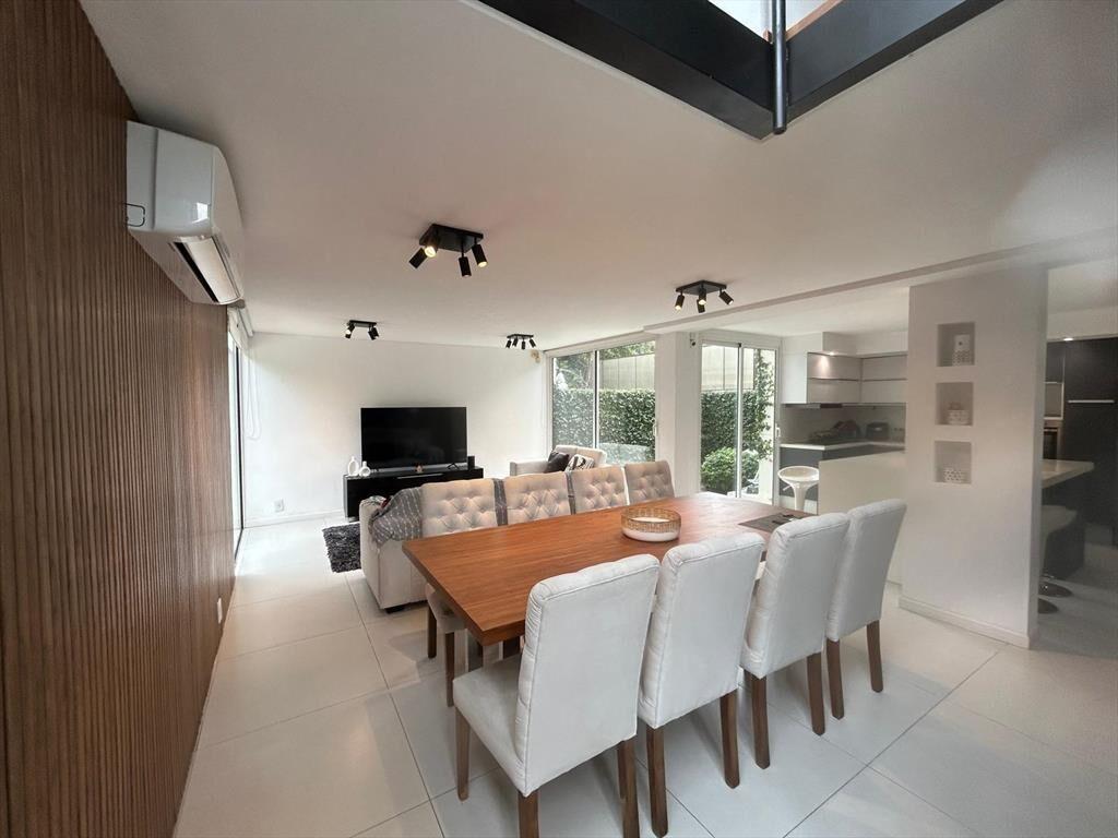 Casa en Parque Miramar 4 Dormitorios, 4 Baños, Piscina!
