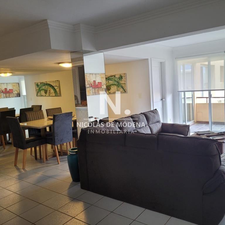 Vende apartamento de 3 Dormitorios en Pinares Punta del Est