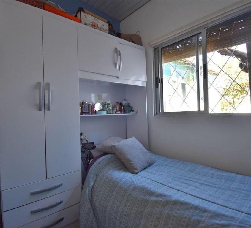 CASA 3 DORMITORIOS, 2 BAÑOS Y FONDO. ZONA COMERCIAL