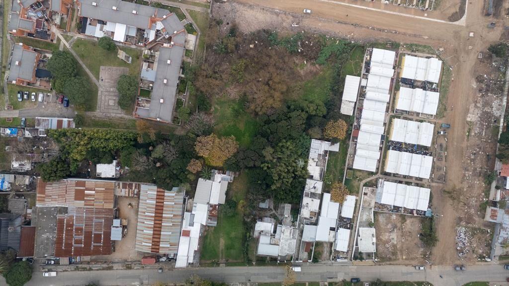 Venta Terreno 3.686 m2 con 2 Casas, Unión