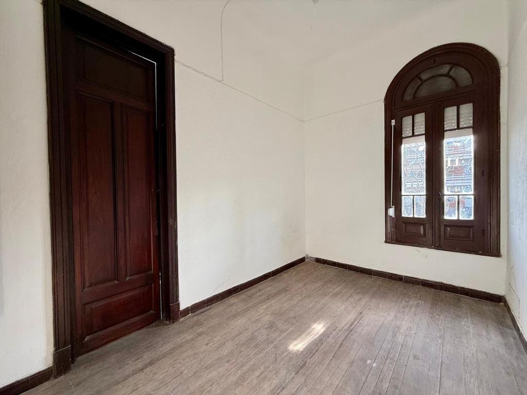 VENTA DE CASA 4 DORM Y LOCAL EN GOES