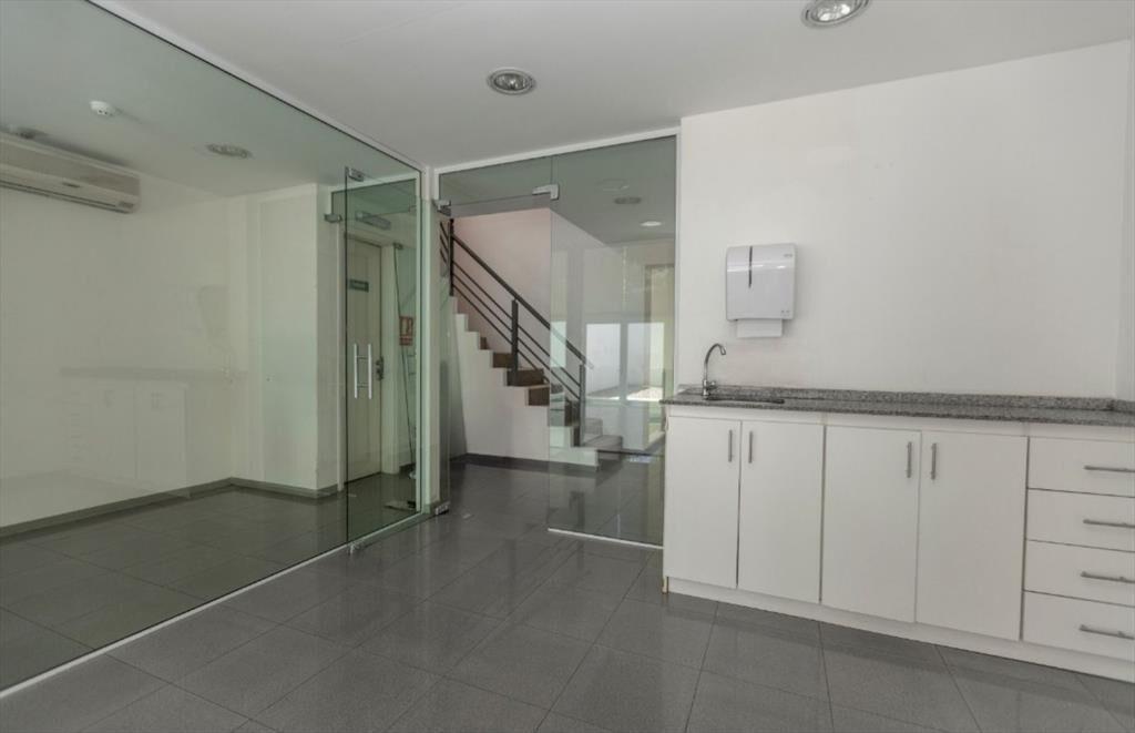 Casa en alquiler en Tres Cruces para empresa