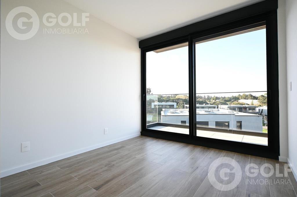 Venta apartamento de 2 dormitorios con terraza parrillero e