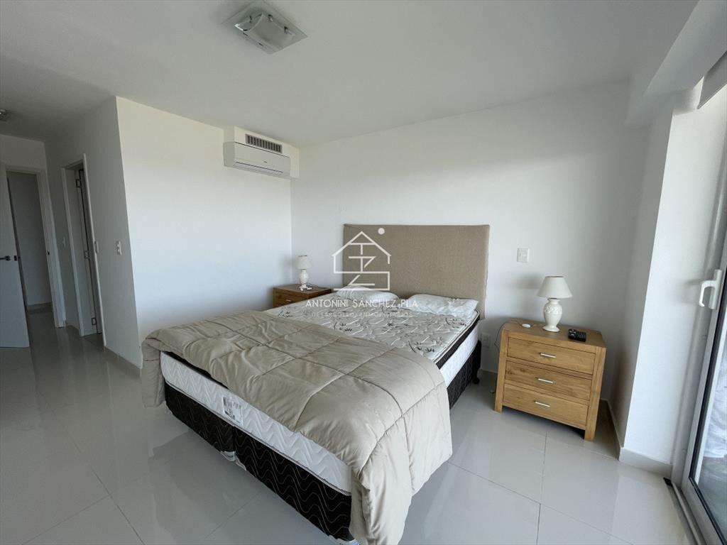 FRENTE AL MAR, 3 DORMITORIOS, 2 BAÑOS,  EN VENTA , PUNTA D