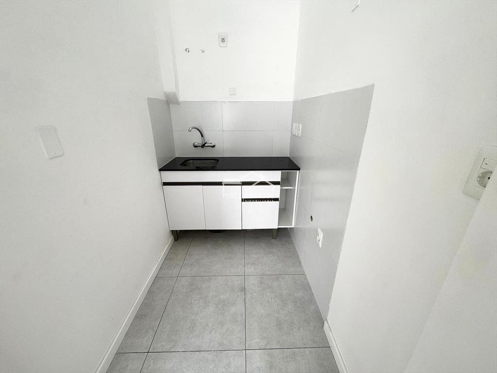 Alquiler apartamento de 1 dormitorio, planta baja- Carrasco