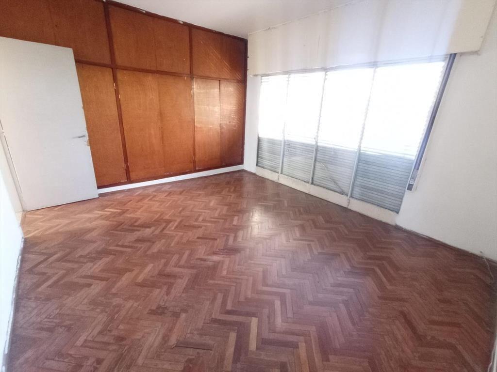Burgues y San Martín, edificio entero , local , 3 apartamen