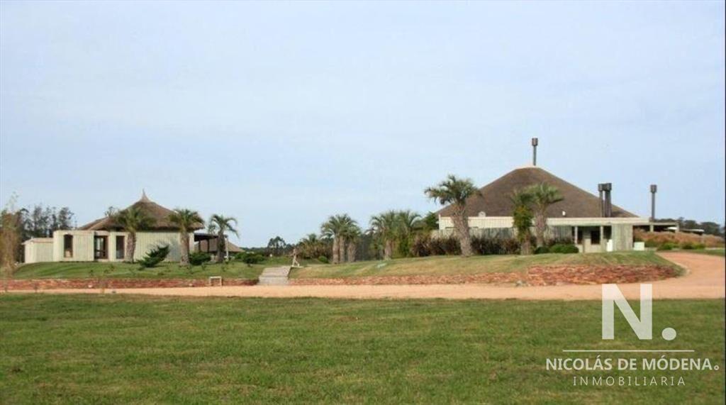 HERMOSO LOTE EN PUEBLO MIO
