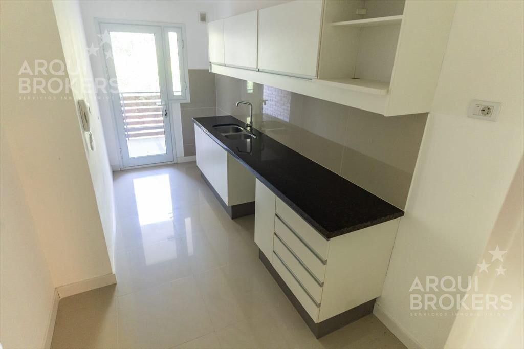 Apartamento de dos dormitorios en alquiler en Haras del Lag