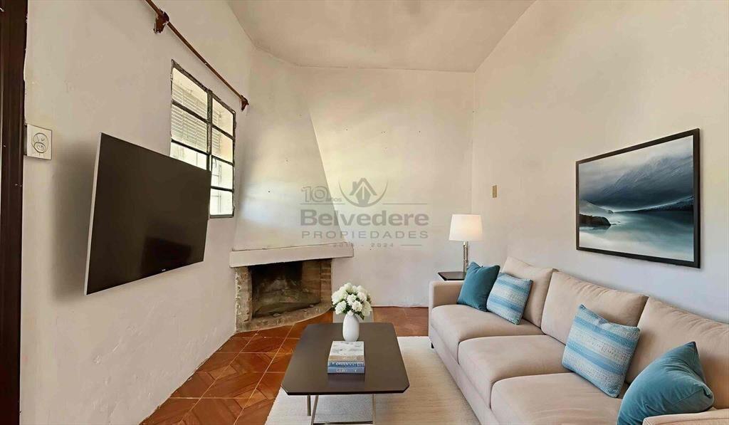 Casa en venta de tres dormitorios en Nuevo Paris