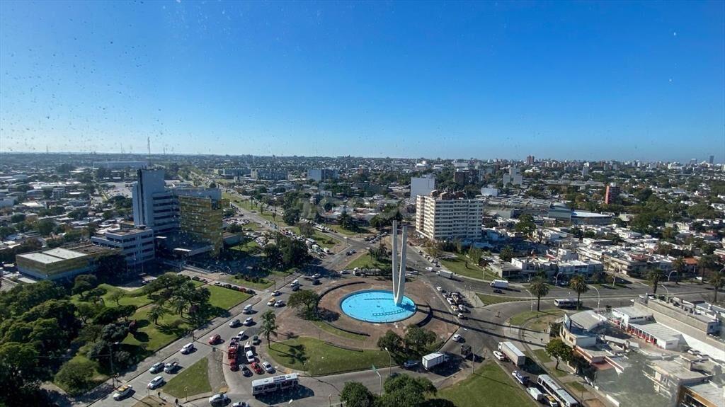 APARTAMENTO DE 2 DORMITORIOS EN TORRES NUEVOCENTRO