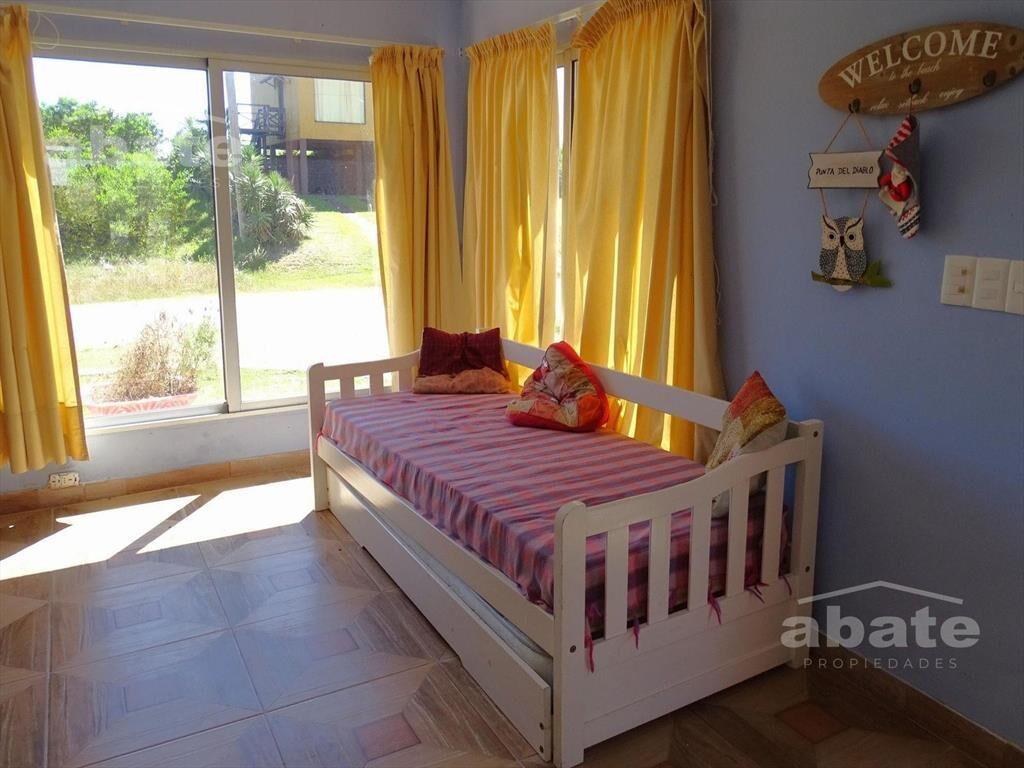 Venta de 2 Casas en Punta del Diablo