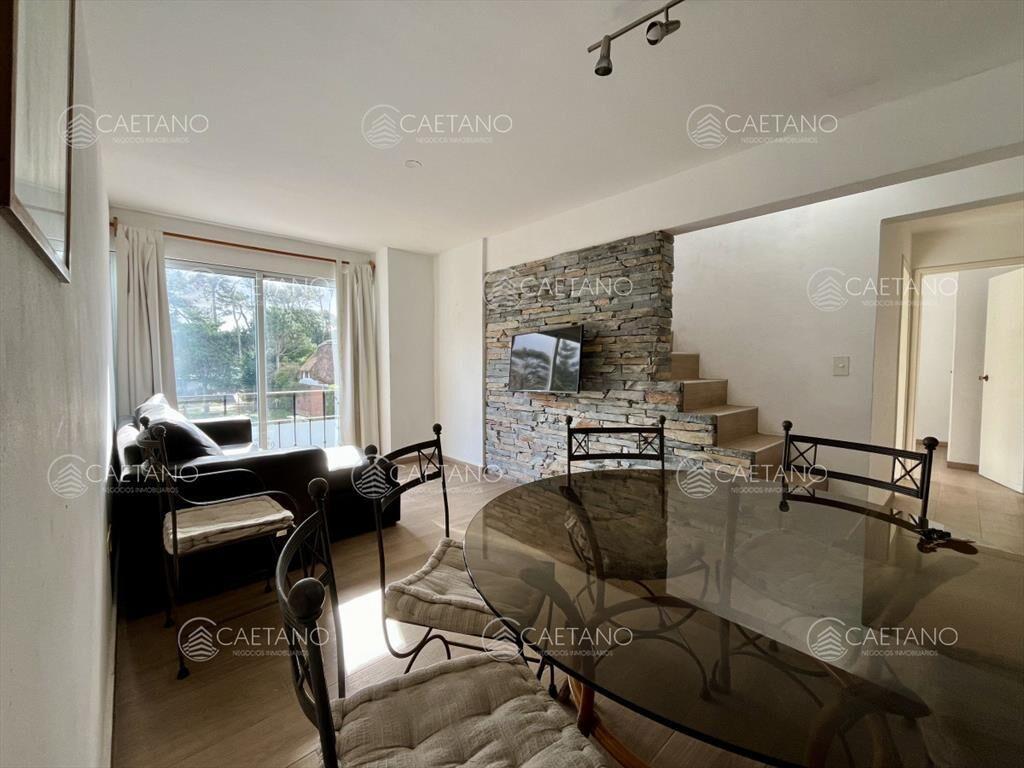 Apartamento en alquiler de 3 dormitorios