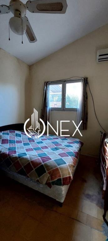 3 Casas y un local con cÃ¡mara de frÃ­o en venta
