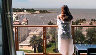 Venta piso para oficionas en Parque Rodó - 1102