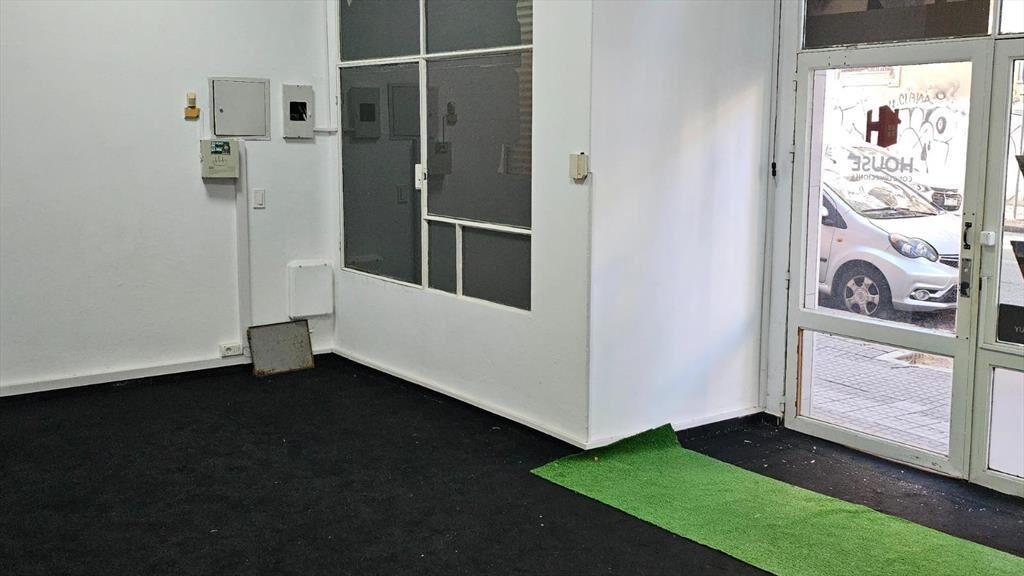 Alquiler Local Comercial de 2 Plantas en Barrio Sur.
