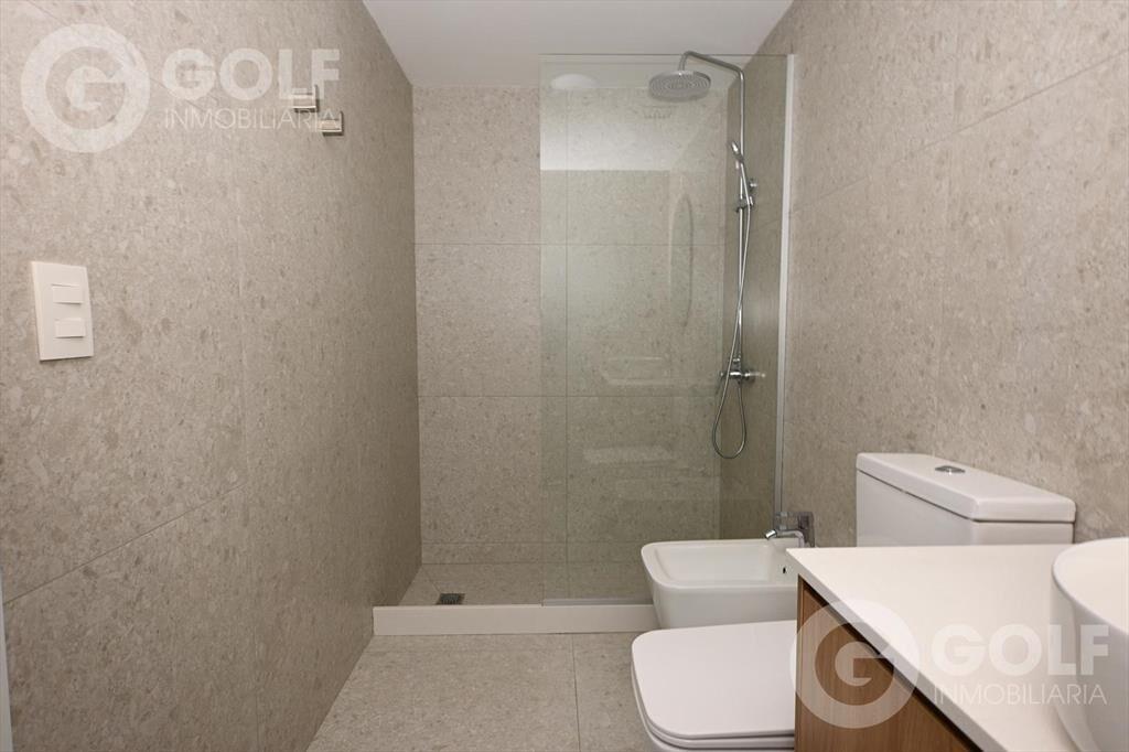 Venta apartamento de 2 dormitorios con terraza parrillero e