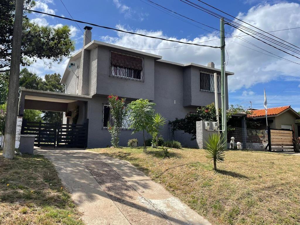 Venta dos Casas en Playa Grande Piriapolis
