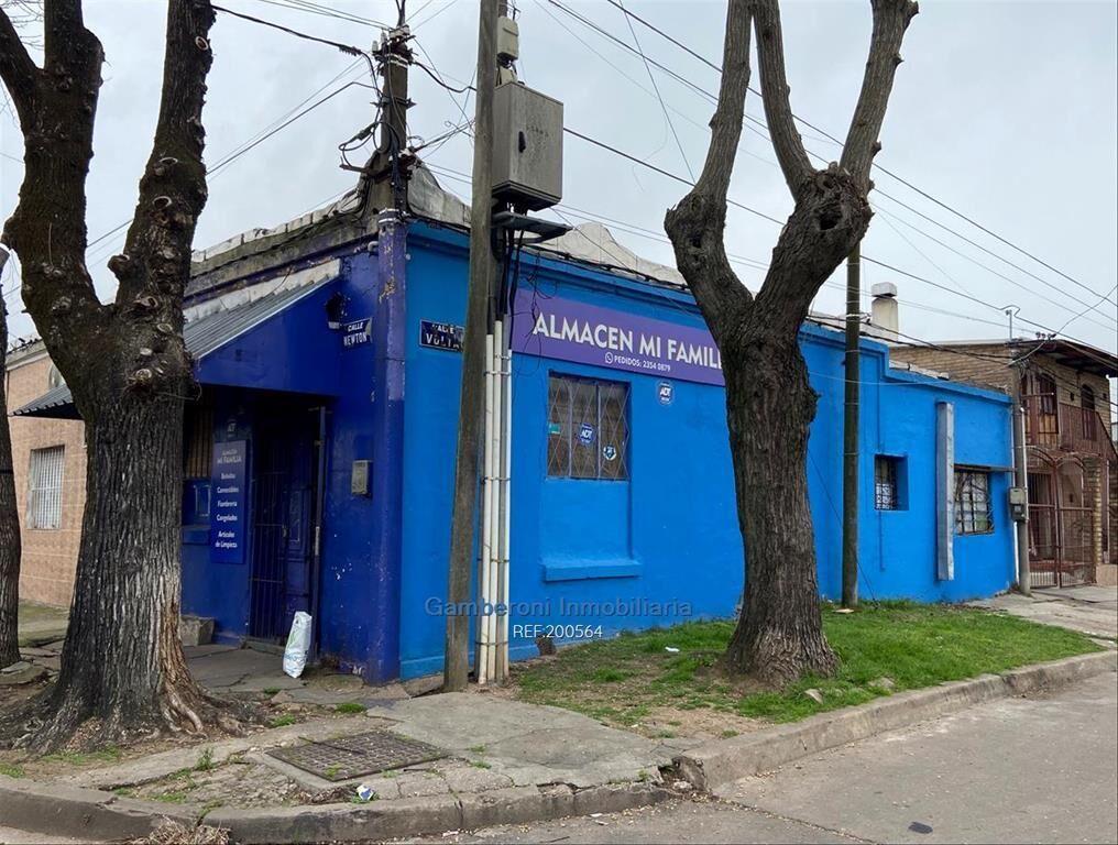 Alquiler de local comercial y vivienda en Peñarol.