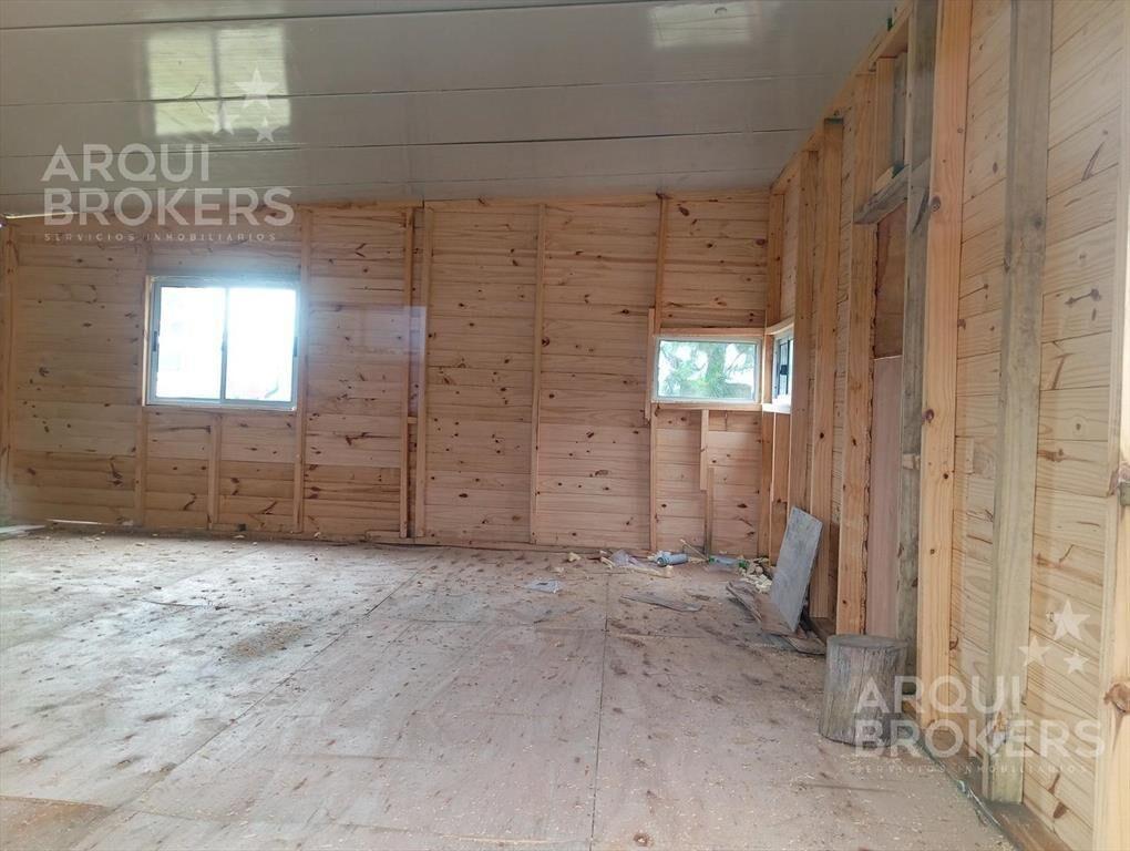 Terreno en venta en Punta del Diablo Rocha con cabaña