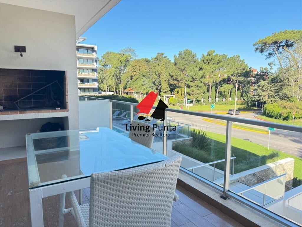 Apartamento a 400 metros de la playa mansa parada