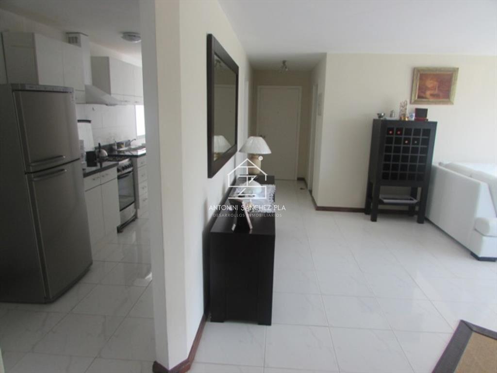 Apartamento 3 dormitorios frente al mar