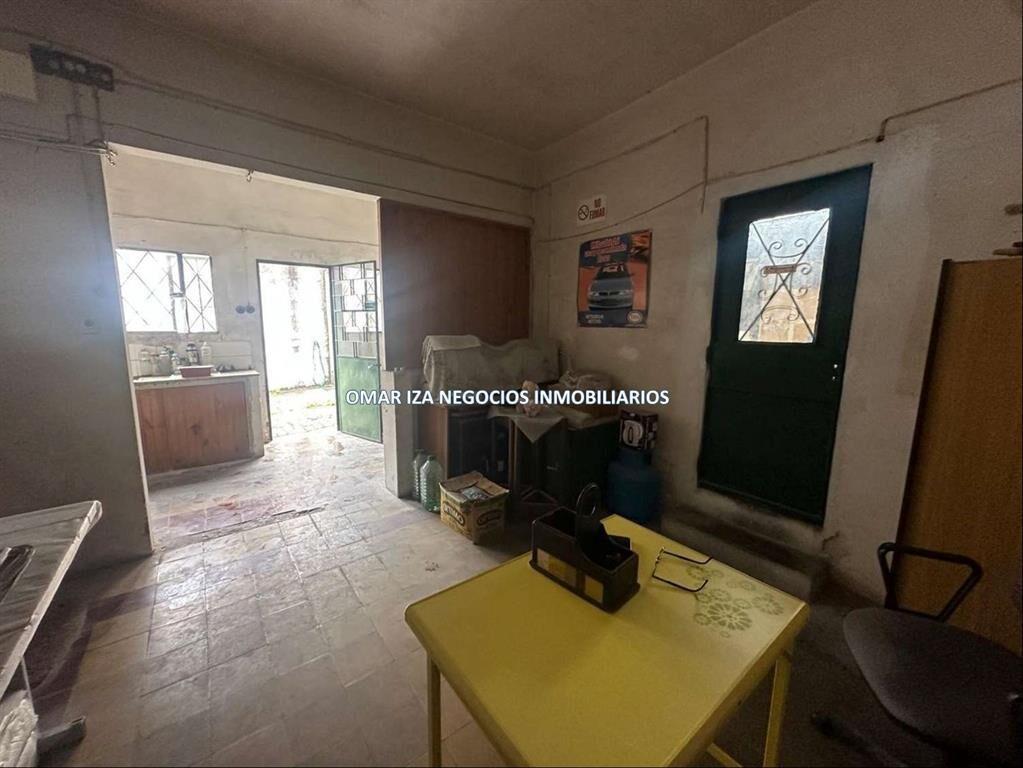 VENTA LOCAL COMERCIAL EN PEREZ CASTELLANO, 260M2, ENTRADA V