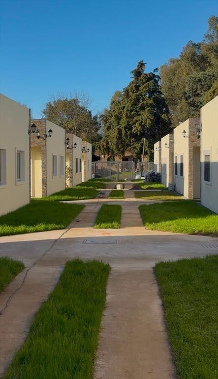 VENTA 2 DORMITORIOS JARDIN Y PARRILLERO SOLYMAR