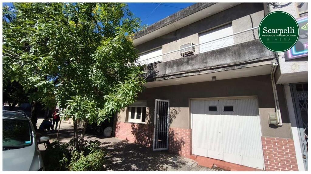 VENTA PADRÓN ÚNICO CIUDAD DE RIVERA CENTRICO FONDO GARAGE