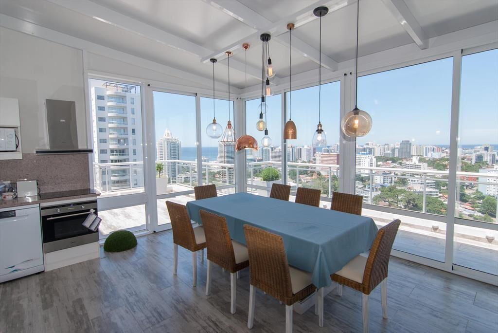 Apartamento Penthouse sobre Av. Roosevelt