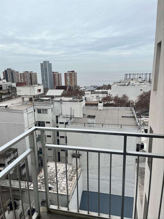 Alquiler Apartamento Barrio Sur 1 Dormitorio con Balcón