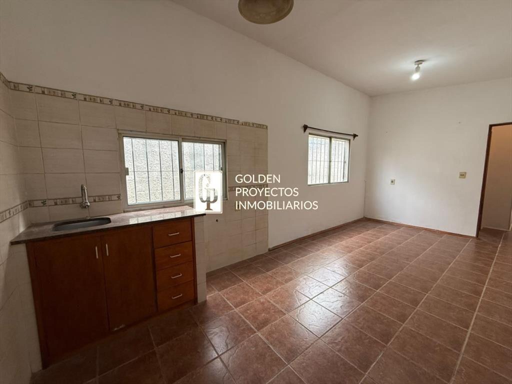 Casa en Alquiler 2 dormitorios en ColÃ³n