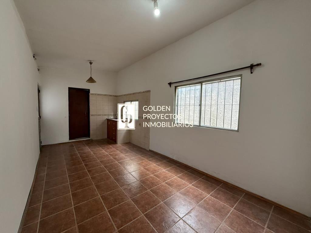 Casa en Alquiler 2 dormitorios en ColÃ³n