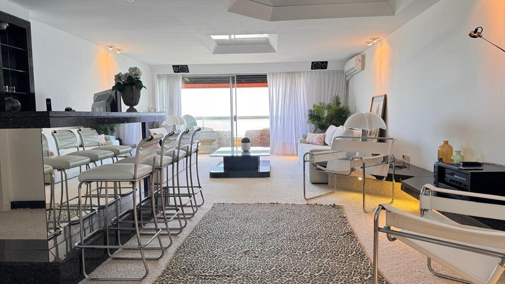 Apartamento en alquiler anual