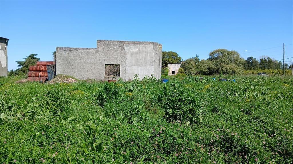 Venta de Terreno y Galpón de 1400m²