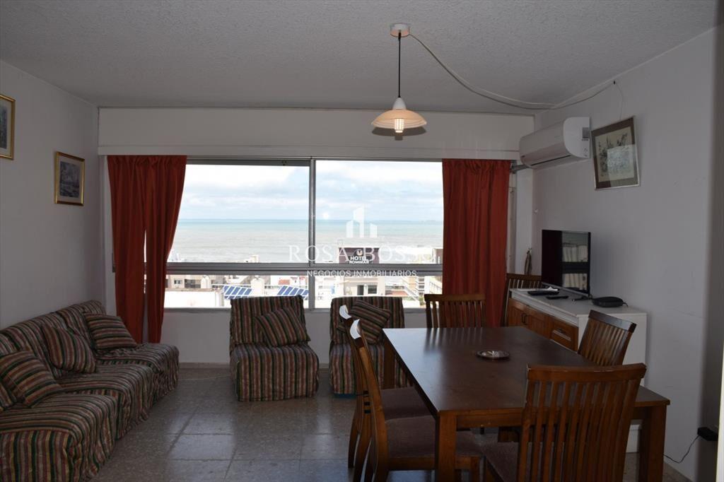 Apartamento en Peninsula, 3 dormitorios *