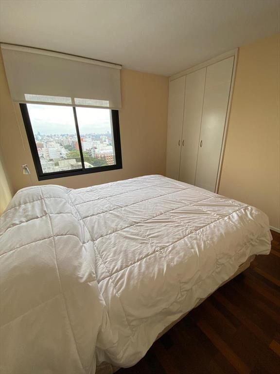 Av Brasil prox Rambla, piso alto, equipado, piscina, gym, s