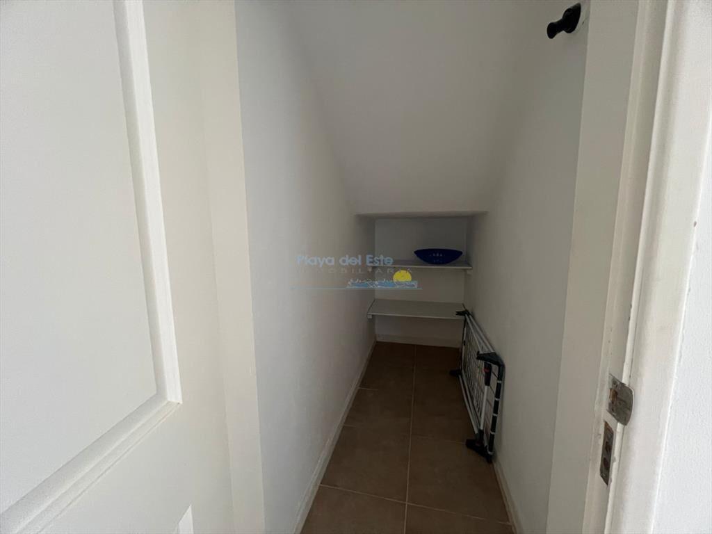 Alquiler anual y venta casa 2 dormitorios en