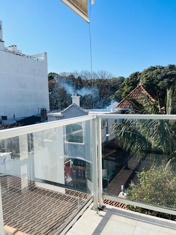 Apartamento en Alquiler en Buceo Monoambiente Semi Equipado
