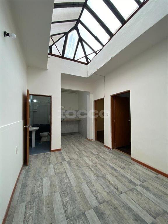 APARTAMENTO DE 2 DORMITORIOS- BARRIO LA COMERCIAL