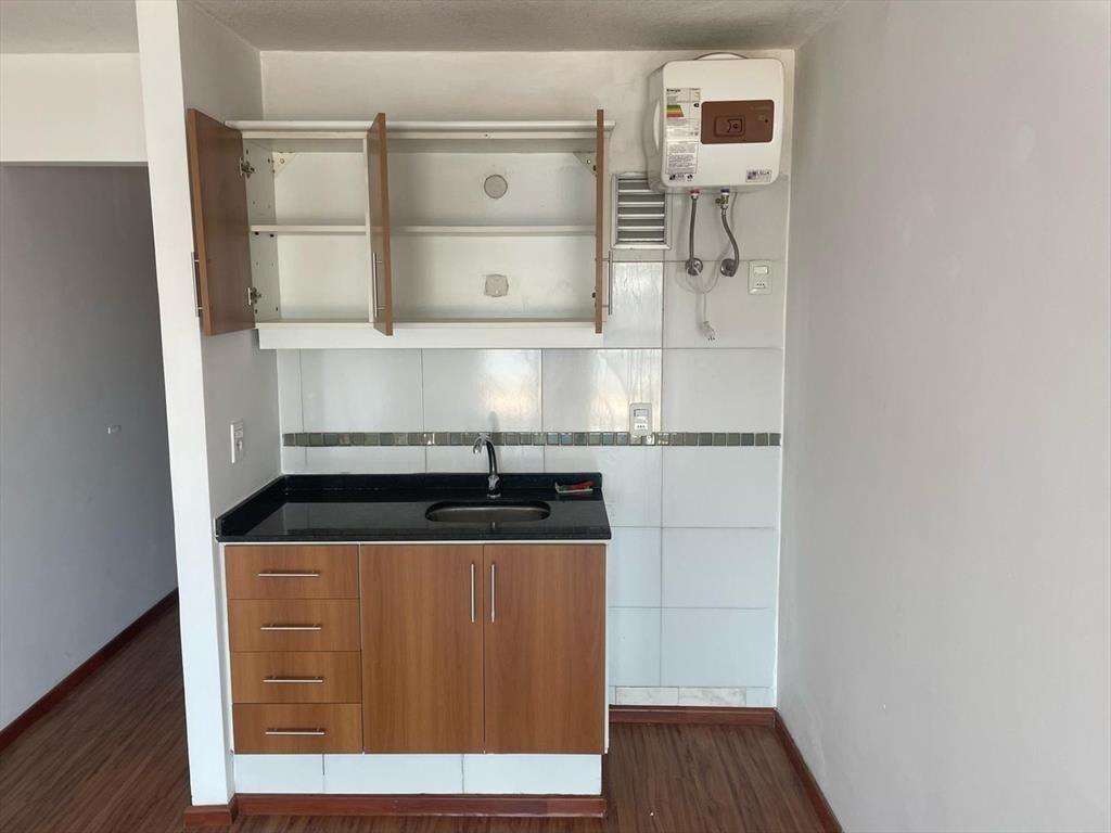 Apartamento monoambiente en alquiler sobre Rambla Malvín -