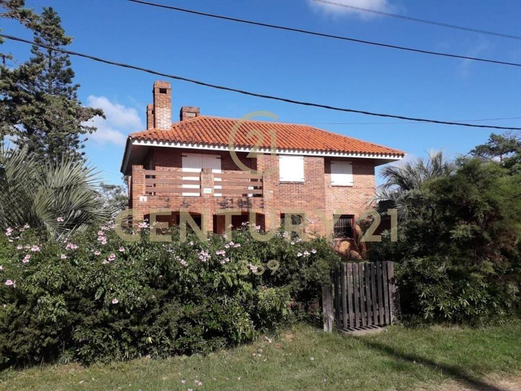 VENTA CASA 5 dormitorios LA PALOMA, ROCHA - CON AMPLIO T...